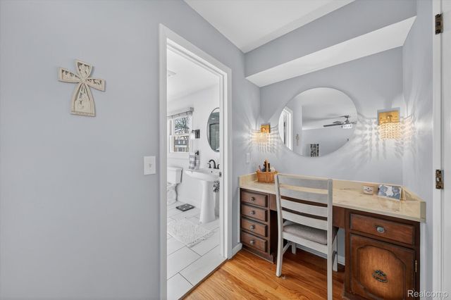 5397 Sutton Place, Grand Blanc Charter Township, MI 48439