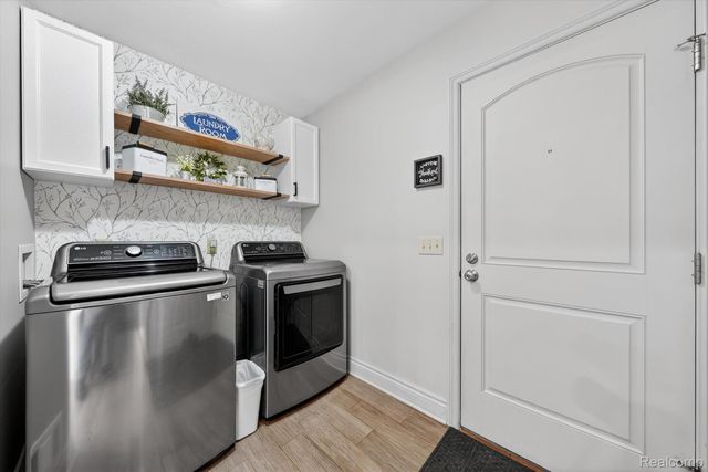 5397 Sutton Place, Grand Blanc Charter Township, MI 48439