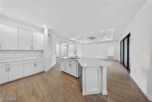 1388 Birdie DR, Naples, FL 34120