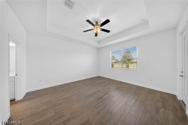 1388 Birdie DR, Naples, FL 34120