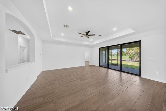 1388 Birdie DR, Naples, FL 34120
