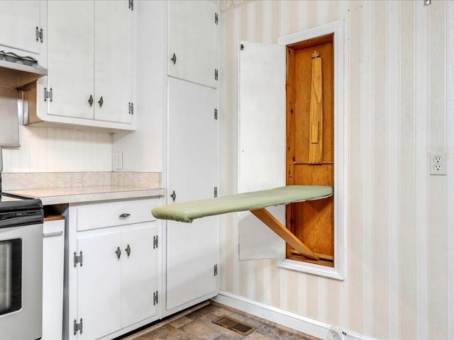 5067 Kings Mountain RD, Collinsville, VA 24078