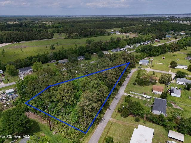 210 Russell Street, Beaufort, NC 28516
