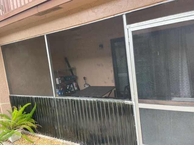 28 Madrid Lane, Davie, FL 33324