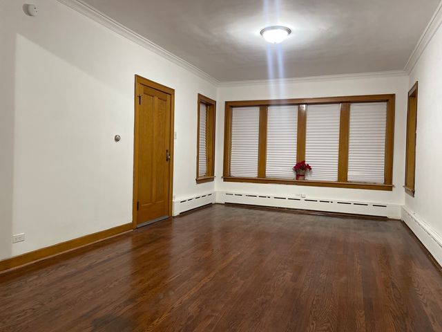 5133 W Wrightwood Avenue 1, Chicago, IL 60639