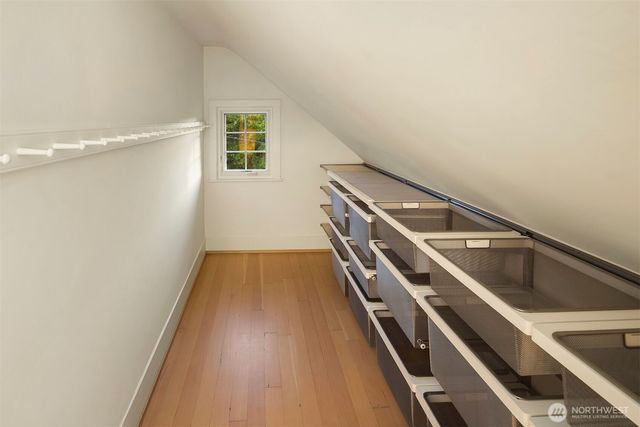 2612 1st Avenue N, Seattle, WA 98109