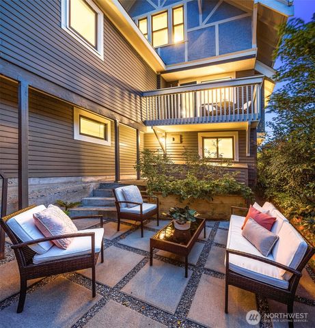 2612 1st Avenue N, Seattle, WA 98109