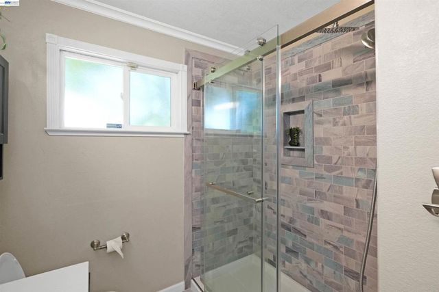 2293 Vestal Ave, Castro Valley, CA 94546