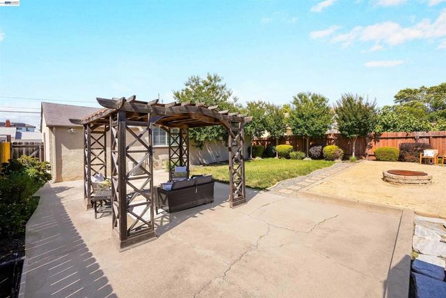 2293 Vestal Ave, Castro Valley, CA 94546