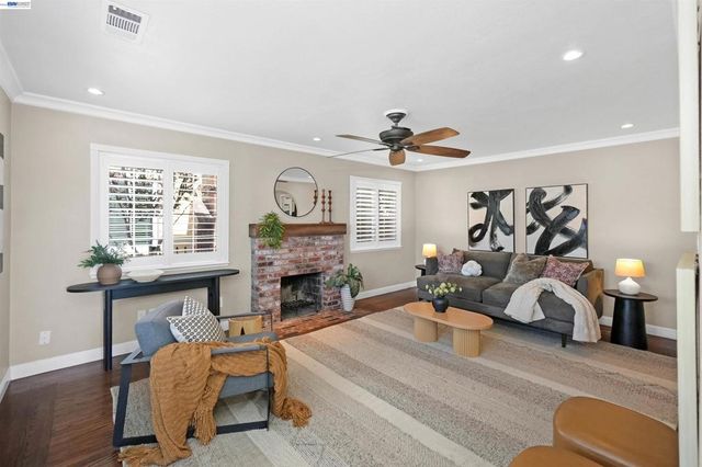 2293 Vestal Ave, Castro Valley, CA 94546