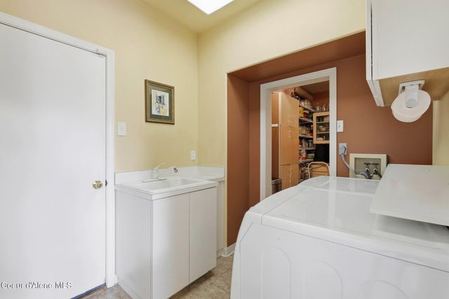 4790 E INVERNESS DR, Post Falls, ID 83854