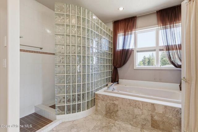 4790 E INVERNESS DR, Post Falls, ID 83854