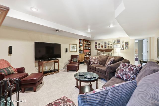 4790 E INVERNESS DR, Post Falls, ID 83854