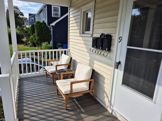 9 Grant 1, Newton, MA 02465