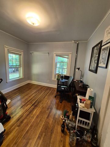 9 Grant 1, Newton, MA 02465