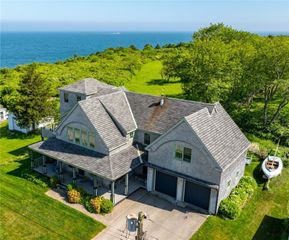 7 Clarkes Village Road, Jamestown, RI 02835