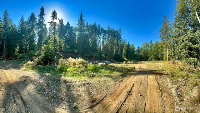 4935 Helppie Lane, Freeland, WA 98249