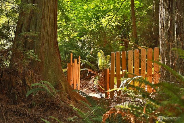 4935 Helppie Lane, Freeland, WA 98249