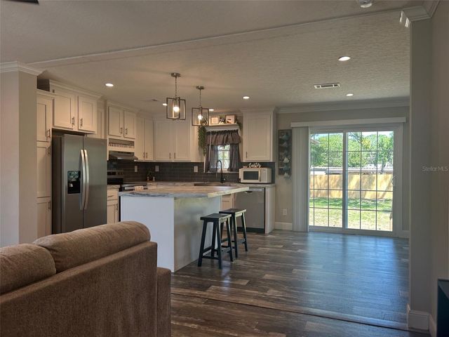 4601 OAK STREET, Fruitland Park, FL 34731