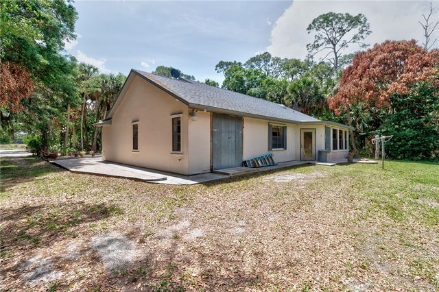 6930 41st Street, Vero Beach, FL 32967