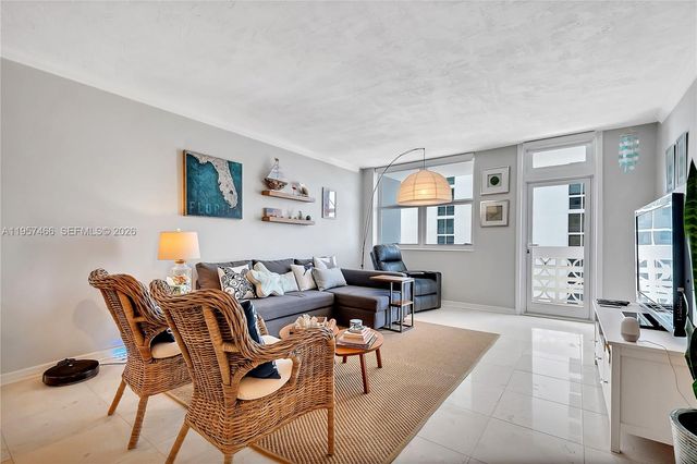 4250 Galt Ocean Dr 7D, Fort Lauderdale, FL 33308