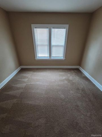 15835 Cruse Street, Detroit, MI 48227