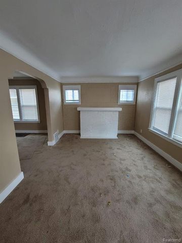 15835 Cruse Street, Detroit, MI 48227