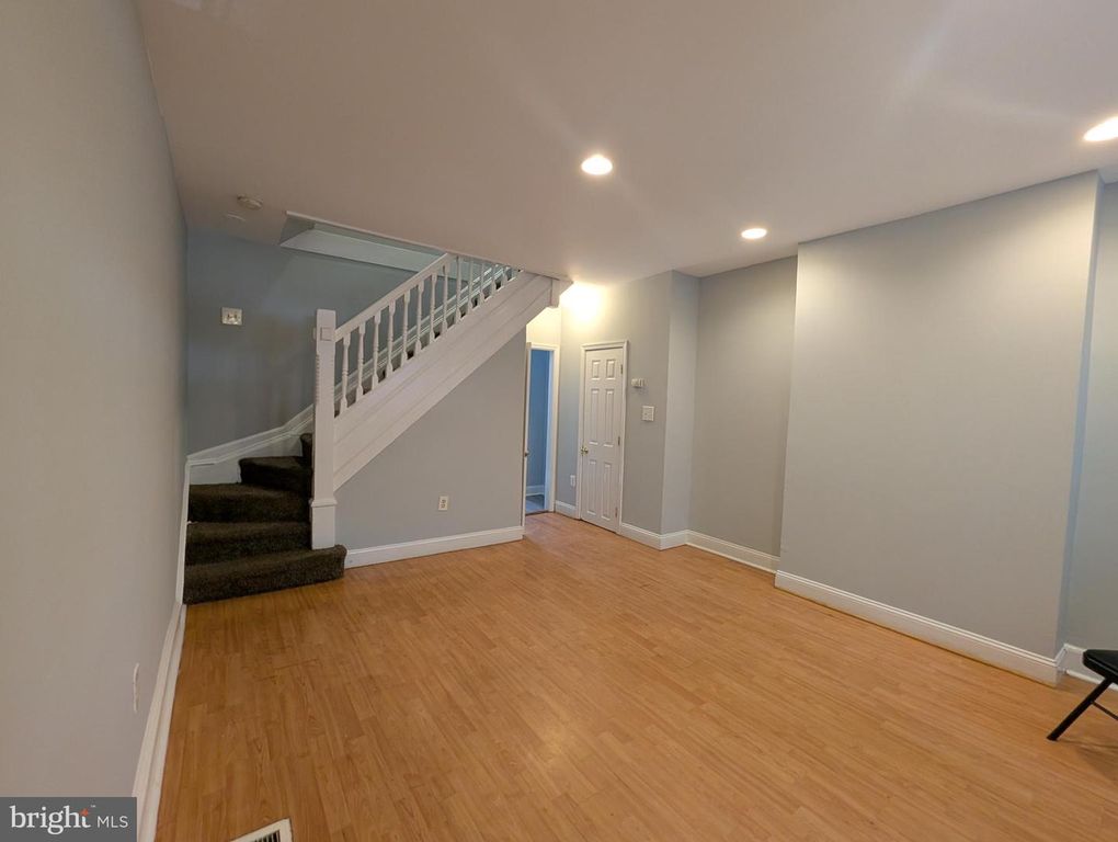 1835 N BOND ST N, Baltimore, MD 21213