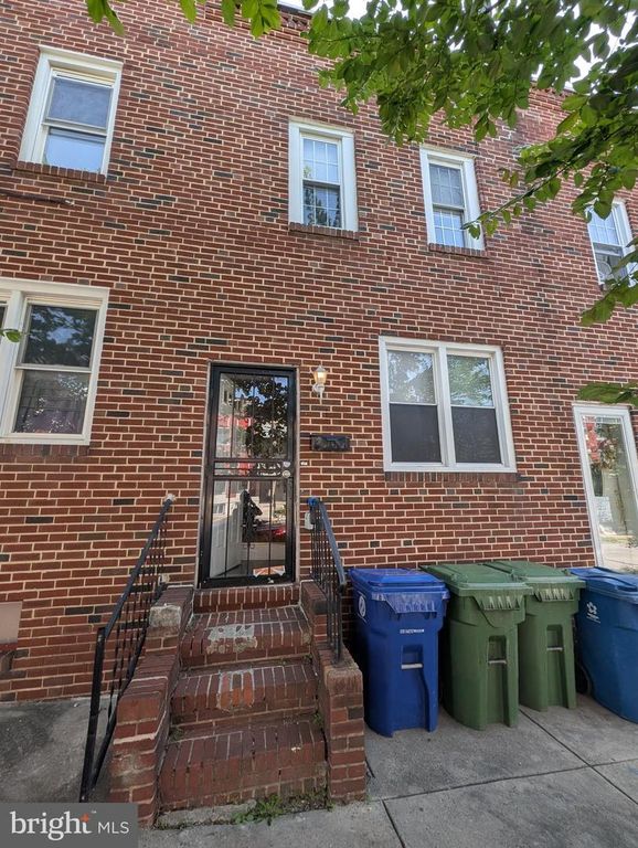 1835 N BOND ST N, Baltimore, MD 21213