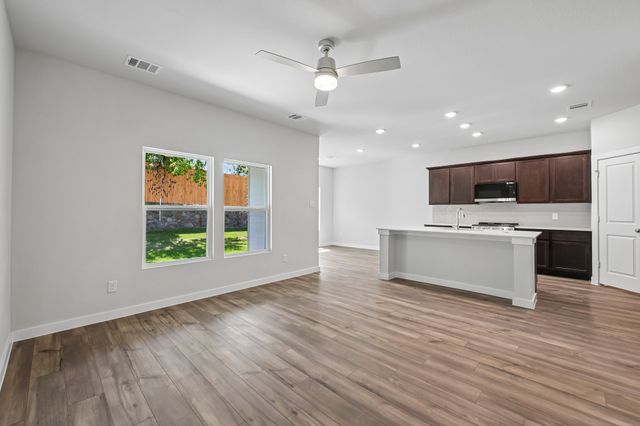 620 Durham Drive, Ferris, TX 75125