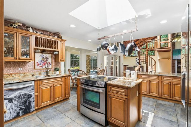 136 WISTERIA DRIVE, Longwood, FL 32779