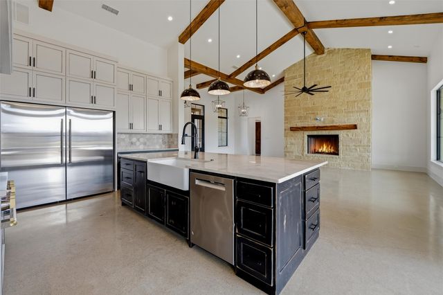 2004 Denali Pass, Aledo, TX 76008