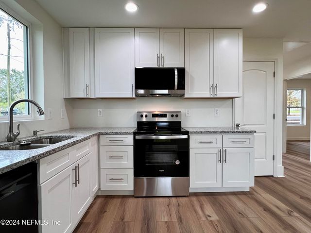 9672 SIBBALD Road, Jacksonville, FL 32208