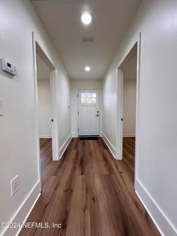 9672 SIBBALD Road, Jacksonville, FL 32208