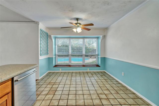 306 Woodlawn Drive, Keene, TX 76059