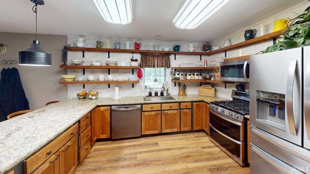 8248 N 75 west Crossroad, Monon, IN 47959