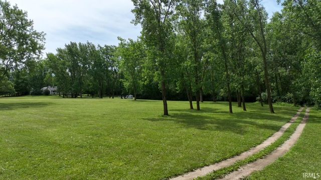 8248 N 75 west Crossroad, Monon, IN 47959