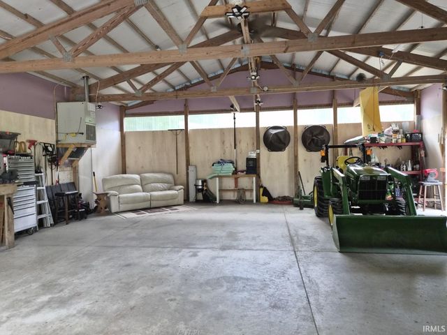 8248 N 75 west Crossroad, Monon, IN 47959