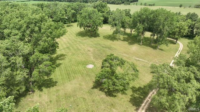 8248 N 75 west Crossroad, Monon, IN 47959