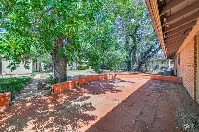 2504 Douglas Drive, San Angelo, TX 76904