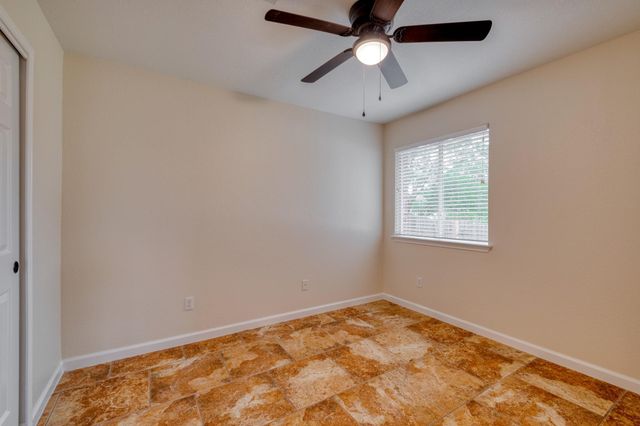 3539 Rock Shelf LN, Round Rock, TX 78681