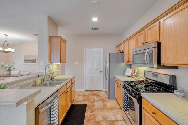3539 Rock Shelf LN, Round Rock, TX 78681