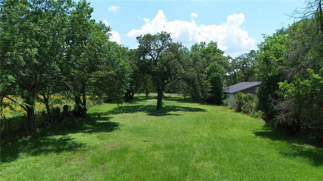 4211 Old Hearne Road, Bryan, TX 77803