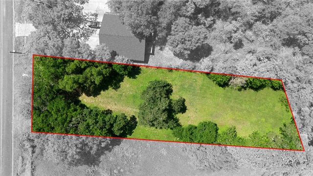 4211 Old Hearne Road, Bryan, TX 77803