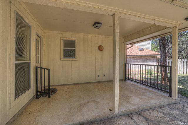 1241 Bluff Creek, New Braunfels, TX 78130