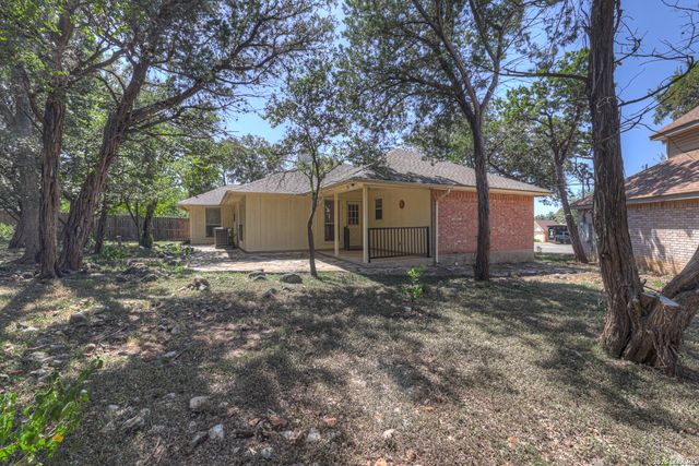 1241 Bluff Creek, New Braunfels, TX 78130