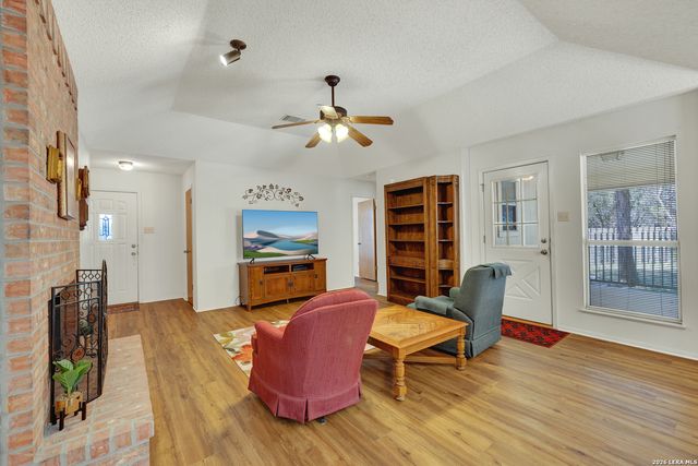 1241 Bluff Creek, New Braunfels, TX 78130