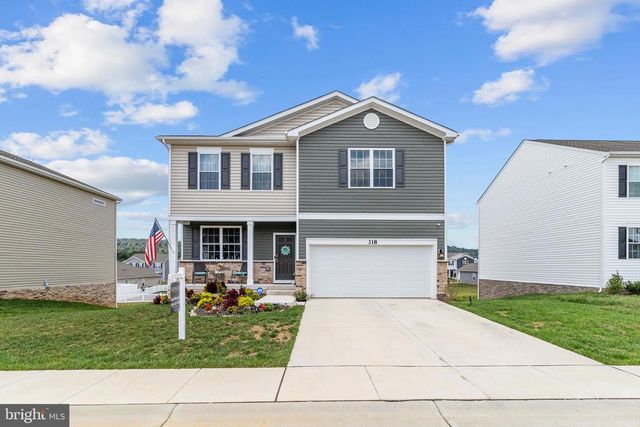 318 AYLESBURY LANE, Martinsburg, WV 25405