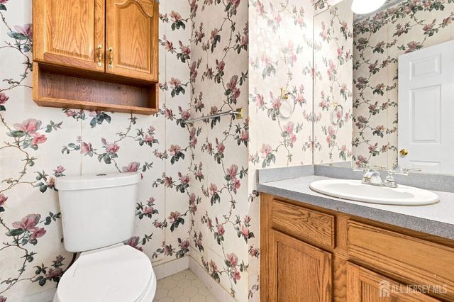 9 Gallop Lane, Franklin Twsp, NJ 08873