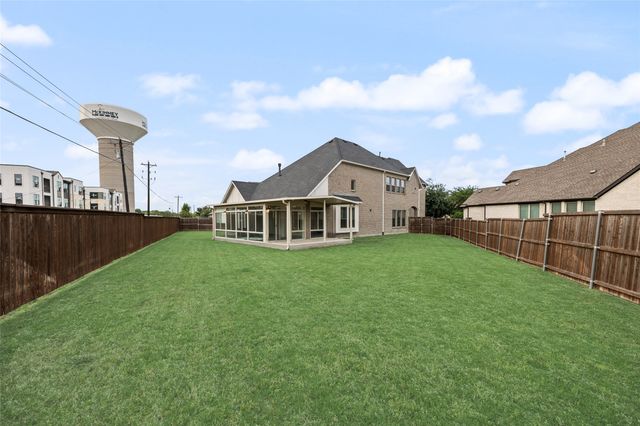 5208 Watters Branch Drive, Mckinney, TX 75070